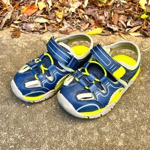 Toddler rough and tumble sandals